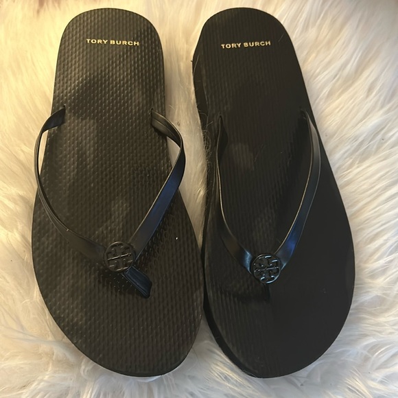 Tory Burch Shoes - Monochrome Black Tory Burch Flipflops NWOT